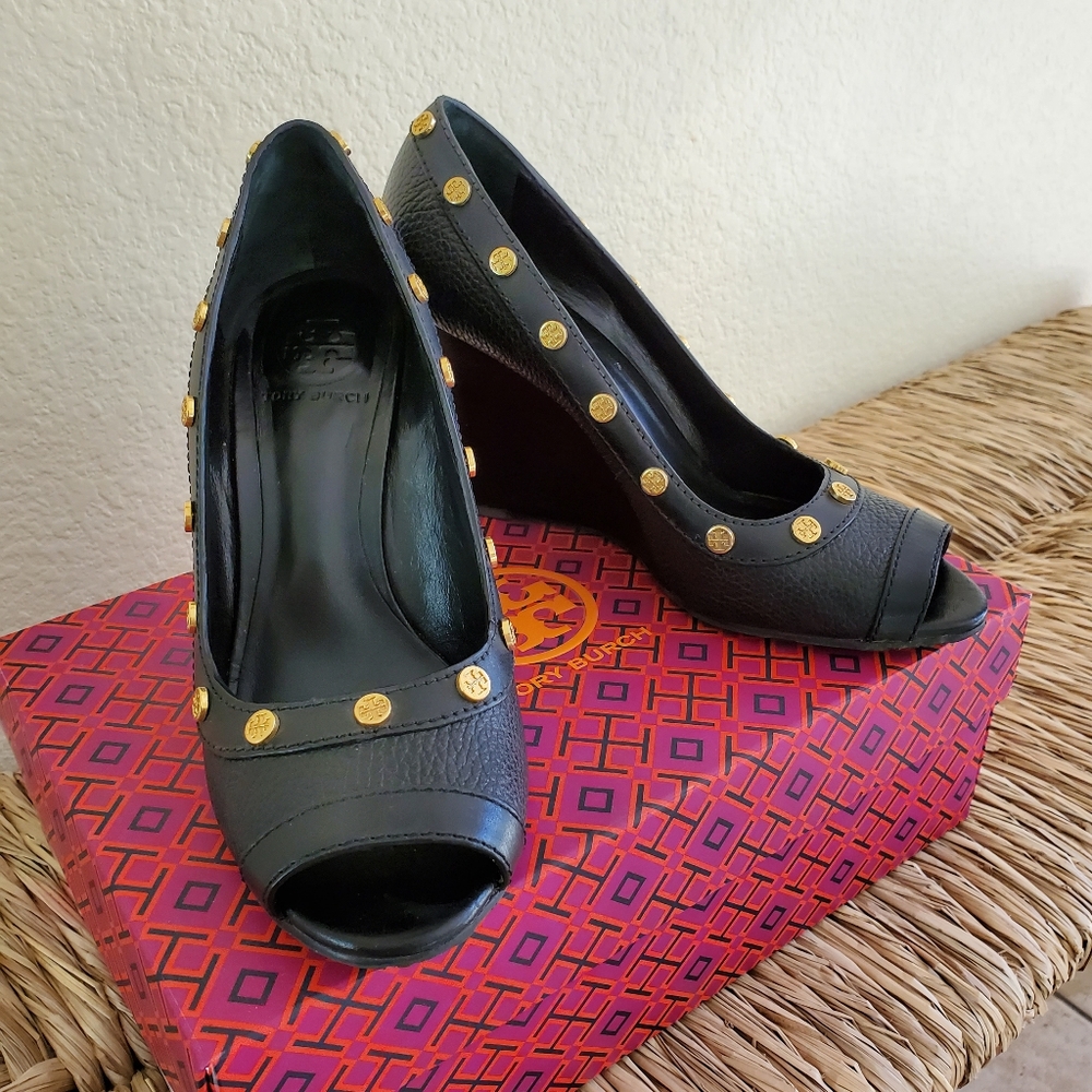 Tory Burch wedge hill